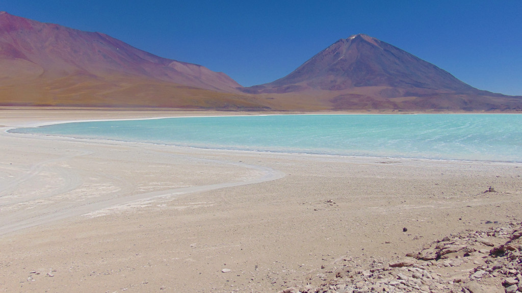 Green-Lagoon-Atacama