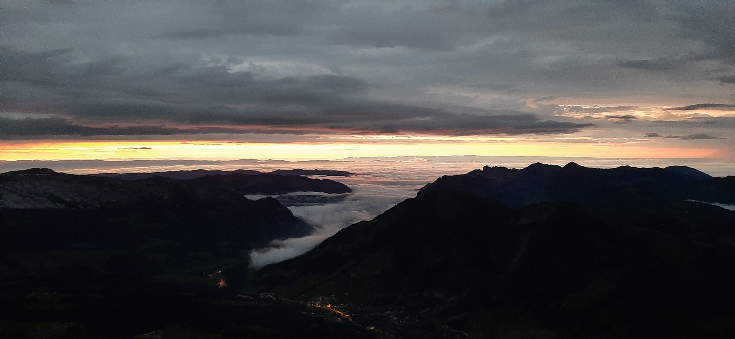 Sunset Brienzer Rothorn- it is getting darker